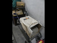 2 kaaz benzine grasmaaiers - afbeelding 7 van  11