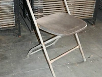 2 karren met stoelen - afbeelding 4 van  6
