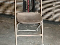 2 karren met stoelen - afbeelding 5 van  6