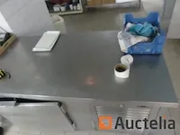 2 kasten en tafel roestvrij staal - afbeelding 4 van  8
