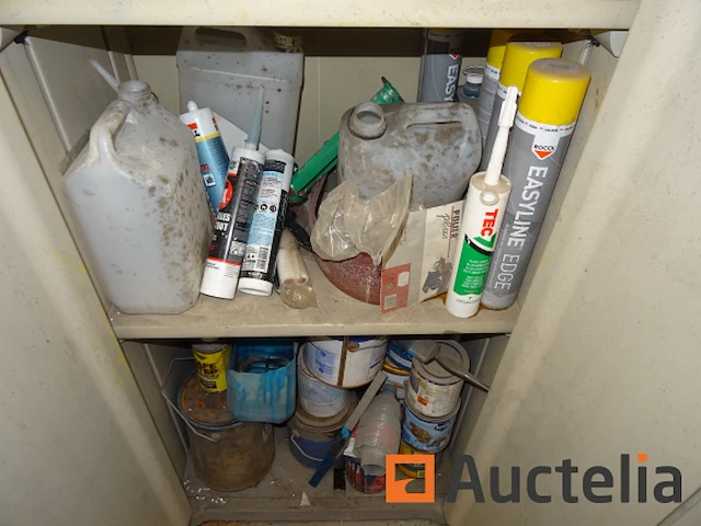 2 kasten met inhoud - afbeelding 5 van  5