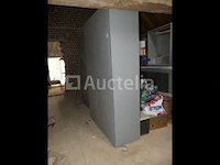 2 kasten met luiken - afbeelding 1 van  5
