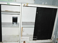 2 kasten met schuifdeuren - afbeelding 3 van  3