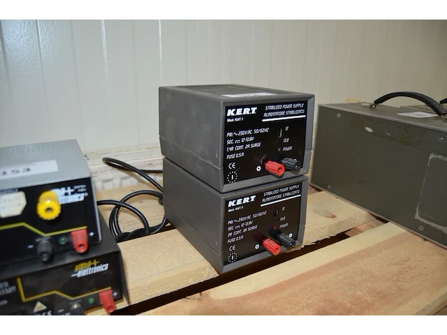 2 kert kat1 stabilized power supply - afbeelding 3 van  3