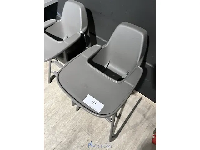 2 kinderstoelen - afbeelding 4 van  4