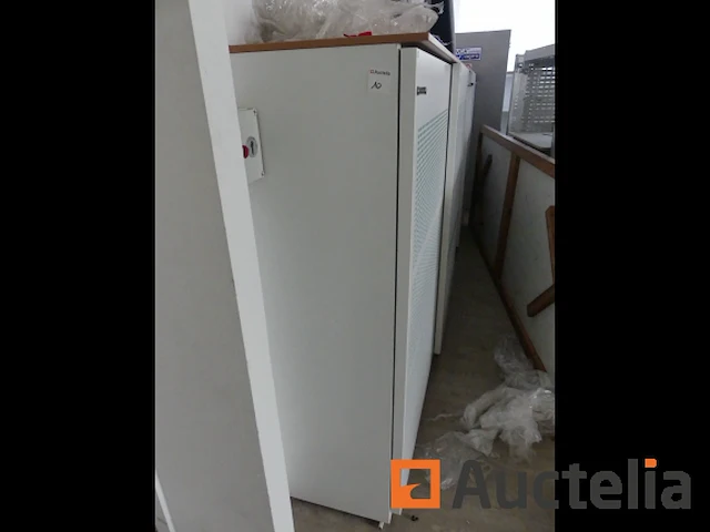 2 kledingkasten met dubbele schuifdeuren - afbeelding 5 van  7