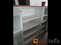 2 kledingkasten met dubbele schuifdeuren - afbeelding 2 van  7