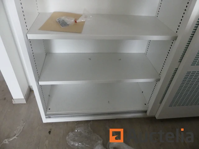 2 kledingkasten met dubbele schuifdeuren - afbeelding 6 van  7