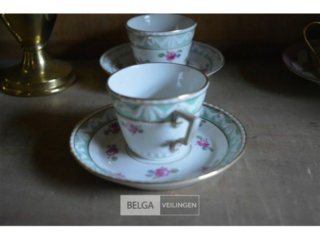 2 kleine tasjes kpm koninklijke porselijnfabriek van berlijn - afbeelding 2 van  4