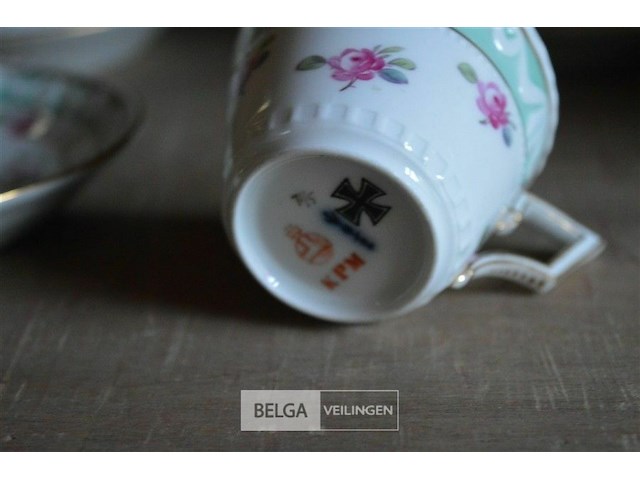 2 kleine tasjes kpm koninklijke porselijnfabriek van berlijn - afbeelding 3 van  4