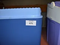 2 koelboxen , plastieken borden , lepels, bekers, enz - afbeelding 2 van  8