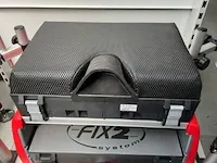 2 koffers fix2 op alu statief - afbeelding 2 van  9