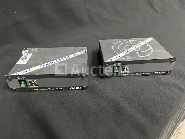 2 kramer vm-2n video-audio dispensers - afbeelding 1 van  1