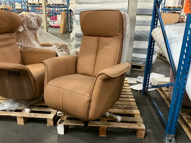 2 kunstlederen relax fauteuils sws destiny, kleur: cognac - afbeelding 1 van  7