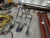2 ladderhaken voor nokbevestiging - afbeelding 1 van  2