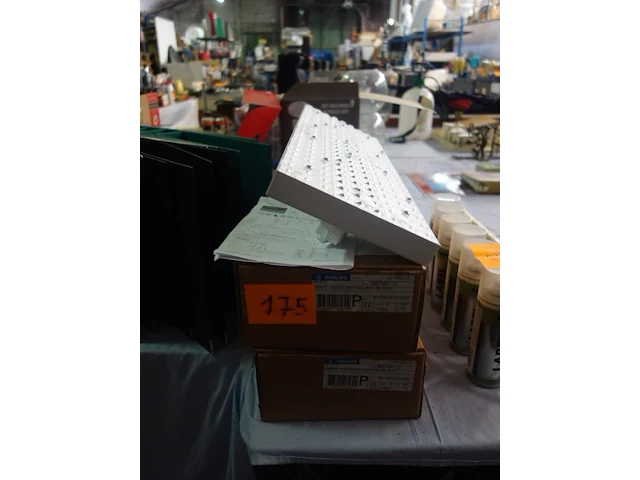 2 ledverlichting philips 20 x 60 cm - afbeelding 2 van  2