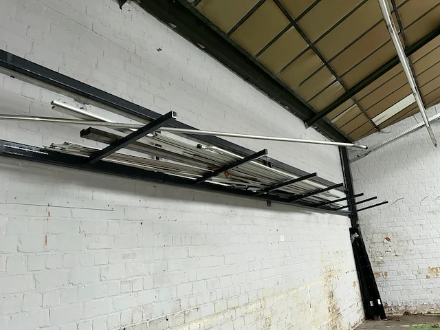 2 leg/hangrekken - afbeelding 1 van  6