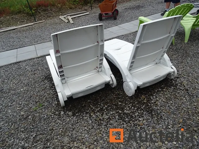 2 ligbedden in wit pvc - afbeelding 3 van  5