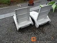 2 ligbedden in wit pvc - afbeelding 3 van  5