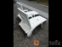 2 ligbedden in wit pvc - afbeelding 4 van  5