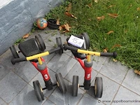 2 loopfietsjes - afbeelding 1 van  1
