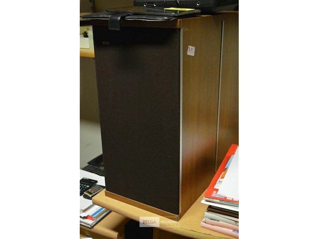 2 luidsprekers b en w - afbeelding 1 van  2