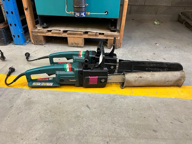 2 makita kettingzagen - afbeelding 1 van  6