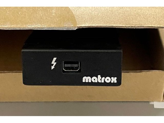 2 matrox mx02 mini consoles - afbeelding 9 van  10