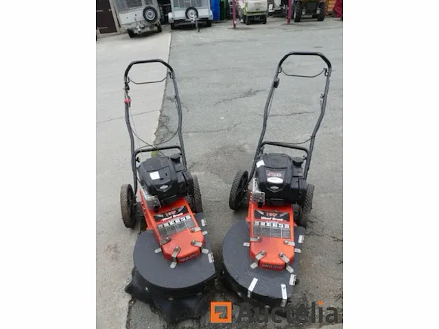 2 mecanische ondkruidtrekker met borstel briggs & stratton hxp onkruid borstel pro370 - afbeelding 1 van  12