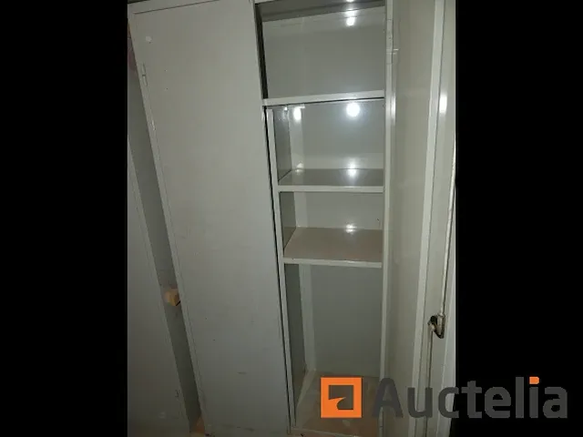 2 metaal kasten 2 deuren - afbeelding 5 van  5