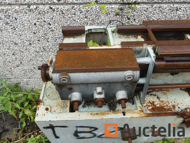 2 metaal machines (voor onderdelen) - afbeelding 8 van  13