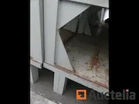 2 metaal rekken van werkplaats - afbeelding 3 van  5