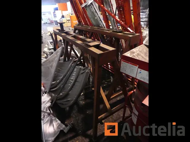 2 metaal steunen voor garage - afbeelding 4 van  4