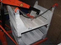 2 metalen bakken - afbeelding 1 van  1