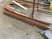 2 metalen bokken - afbeelding 3 van  4