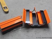2 metalen gereedschapskisten neo tools - afbeelding 1 van  3