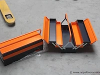 2 metalen gereedschapskisten neo tools - afbeelding 1 van  1