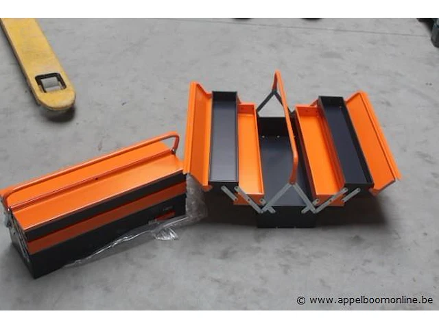 2 metalen gereedschapskisten neo tools - afbeelding 1 van  1