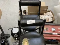 2 metalen krukken - afbeelding 3 van  3