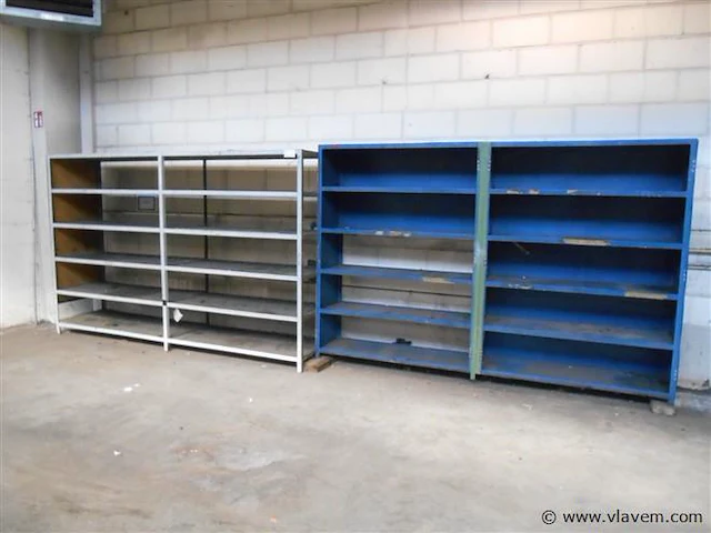 2 metalen schabben - afbeelding 1 van  1
