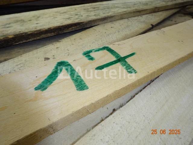 2 metalen schragen met zijn inhoud (planken), 1 grote werkbank met zes lades en zijn inhoud, 1 metalen plank met 6 vakken, 1 open vat van 200 liter, van mobil - afbeelding 7 van  7