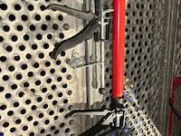 2 metalen steunen brick - afbeelding 1 van  3