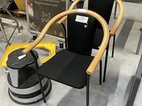 2 metalen stoelen - afbeelding 1 van  3