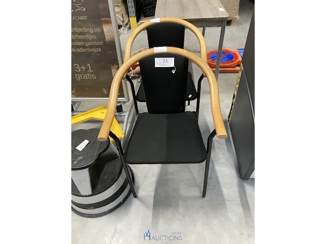 2 metalen stoelen - afbeelding 2 van  3