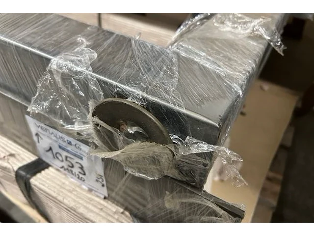 2 metalen tafelpoten - afbeelding 2 van  4