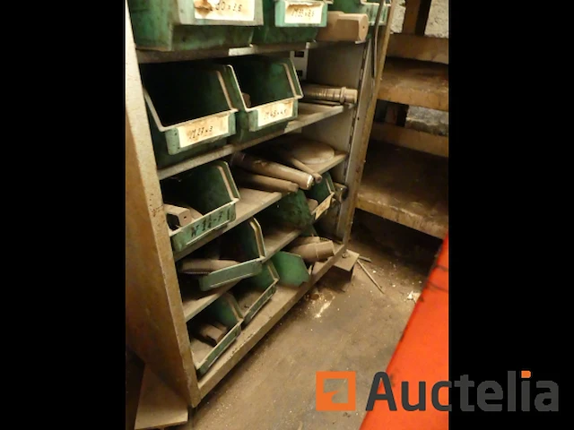 2 metalen werkplaatskasten en inhoud - afbeelding 11 van  11