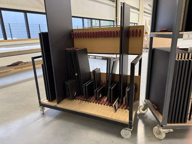 2 meubelkarren incl houten panelen - afbeelding 5 van  6