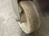 2 mobiele bakken - afbeelding 4 van  5