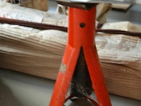 2 motosteunen en 3 zagen - afbeelding 2 van  3