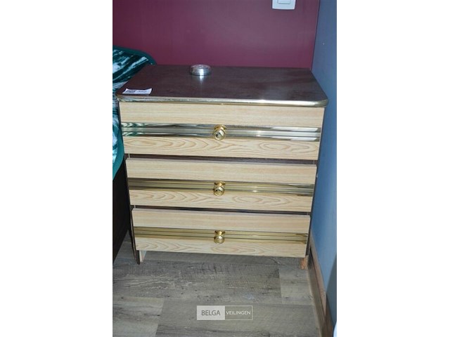 2 nachtkastjes - afbeelding 1 van  2